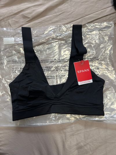 Spanx New with tag both , exclusive brand bra , so soft size S Women's - S
