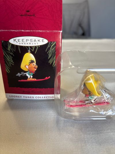 Hallmark Keepsake Ornament Speedy Gonzales