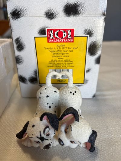 NEW 101 Dalmatians figure