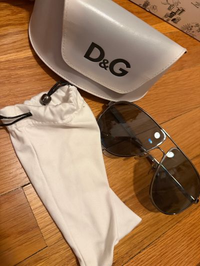 D&G Aviator sunglasses with prescription lens comes with original len