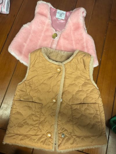 2 adorable girls pink vests. 2t-3t 2 adorable girls pink vests. 2t-3t 2T