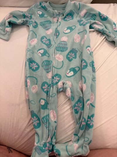 Carters pajamas 12 Months