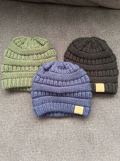Kea babies set of 3 knit hats black navy and olive  Toddler (2-4 yrs)