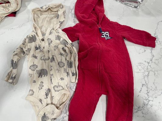 Carter's Long sleeve bundle 3-6 Months