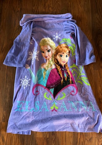 Frozen robe One size 10-12
