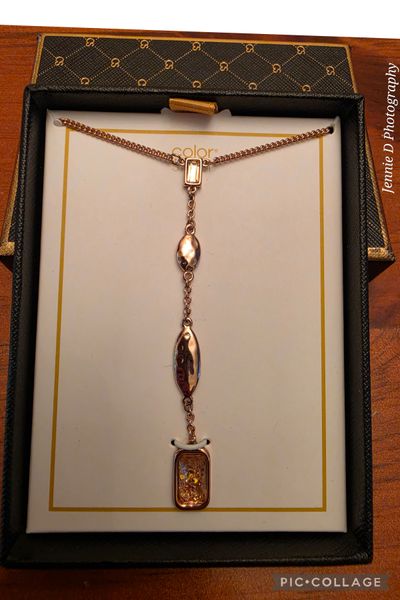 Color Street New in box Tokyo Lights Rose Gold "Y" Necklace