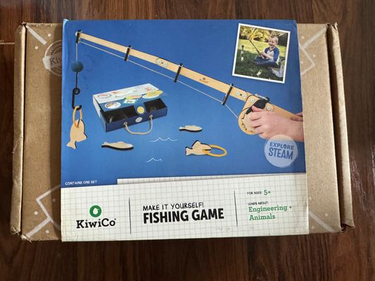 Kiwi co - NEW Make it yourself fishing game