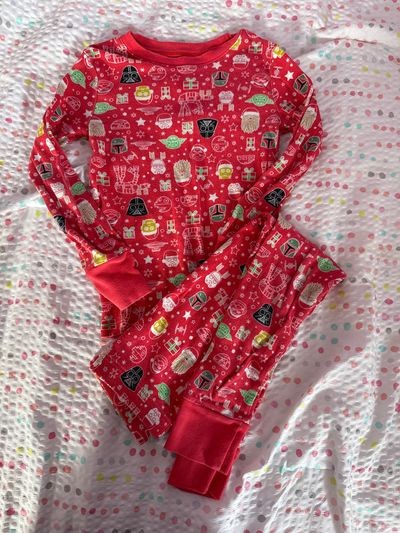 Amazon essentials Pajamas 6T/6