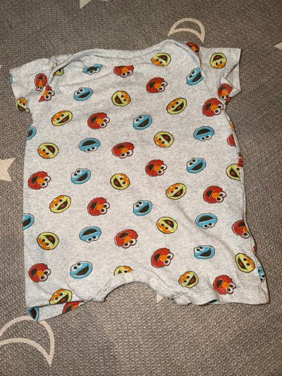 Sesame Street Character short sleeve romper 6-9 Months