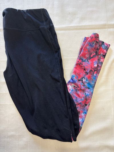 Balance collection leggins Black leggings with colorful accent from knee down Women's - L