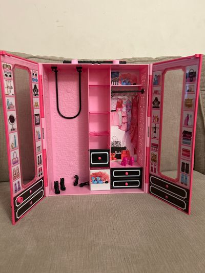 Barbie Barbie fashionista ultimate closet