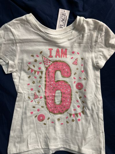 Childrens place White I am 6 short sleeve 5T