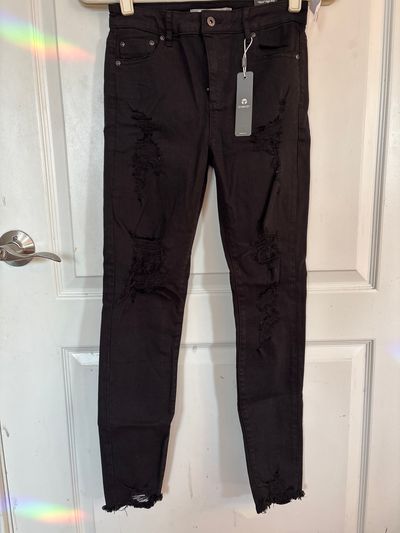 NEW - tractr black distressed jeans High rise size 14 14-16