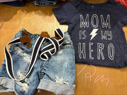 Various Mom shirt and distressed shorts 12 Months