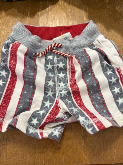 Oshkosh American flag shorts 12 Months