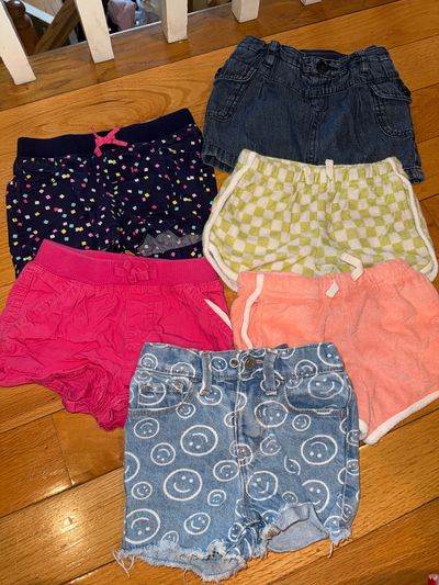 Old navy & Children's Place Lot of 6 shorts- denim, denim skirt, dolphin shorts, pink & blue 2T