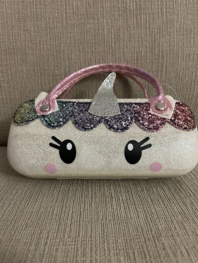 Unknown Unicorn pocketbook