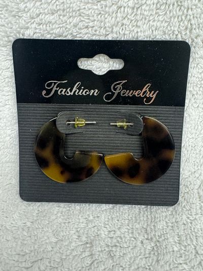 Brand New Pair of Earrings Brand New Pair of Earrings