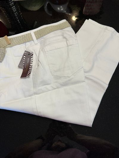 Dana Buchanan brand new with tags Brand new with tags Capri Women's 12