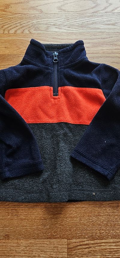 The Children's Place Excellent condition quarter zip pullover fleece sweatshirt 12-18 Months