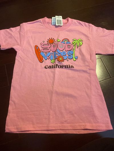 Soffe NEW Pink Good Vibes Tshirt size small 6T/6