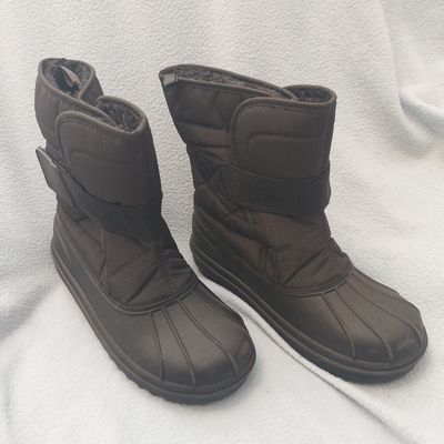 Children's place Black snow boots 4 (Big Kid)