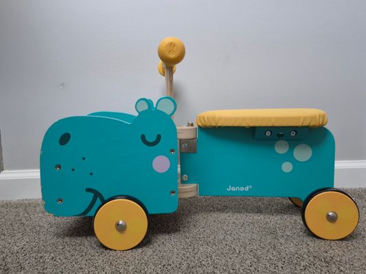 Janod Wooden Hippopotamus Ride-On Very good condition. Just some chips on both sides in the front