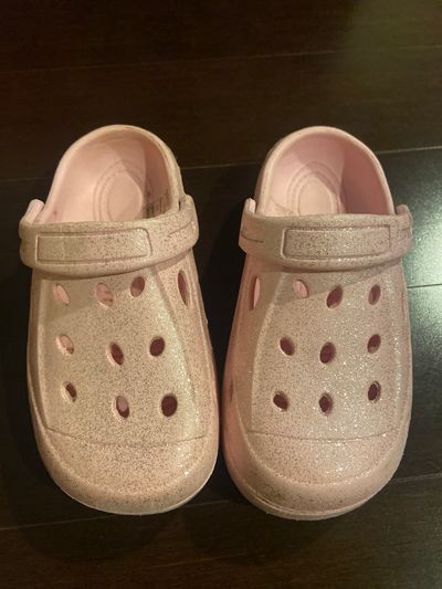 No brand Girls pink clogs with silver sparkles 10 (Lil' Kid)