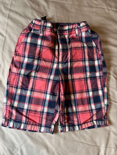Place plaid shorts adjustable waist  7-8