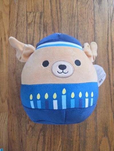 Brand New Squishmallows Stevon Hannukah dog