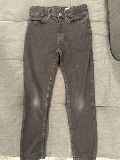 H&M Black jeans with button and zipper 7-8