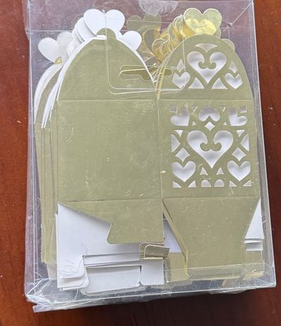 Treat boxes Gold heart