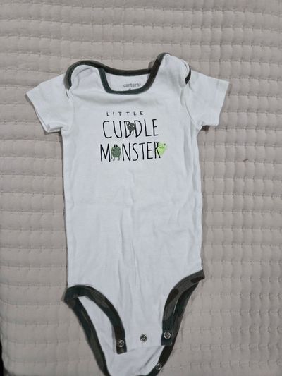 Carters Onsie romper 12 Months