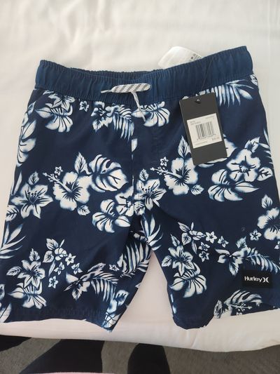 Hurley bathing suit with tag  6T/6