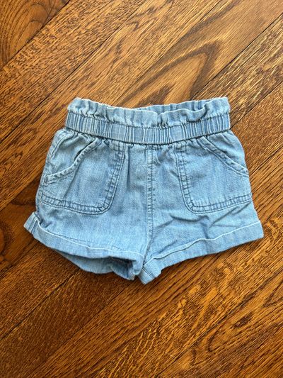 Old navy jean shorts  6-12 Months