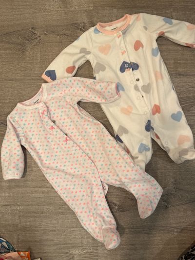2 Carter's three months white heart one piece Size 3 months only 0-3 Months