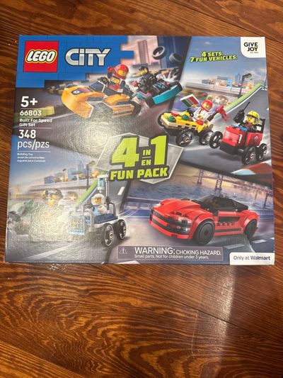 Lego NEW LEGO city 4 in 1 set pack 348 pieces