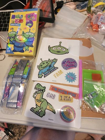 NEW Toy story crystal art diamond painting. Crystal Art set diamond painting stickers key chain