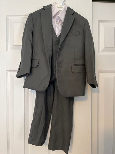 Joey couture boys suit set in dark grey Jacket vest pants and button down shirt 4T