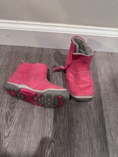 Stride ride boots size 7- pink 7 (Toddler)