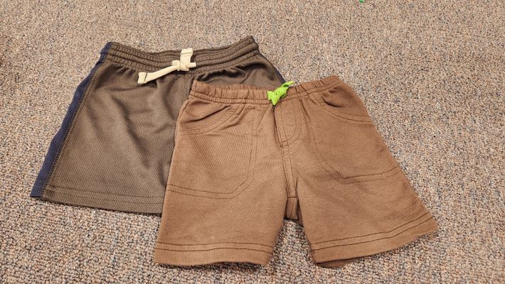 Carter's Soft summer shorts 12 Months
