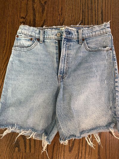 Abercrombie Size 27 High rise Jean shorts Women's 8