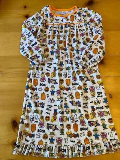 Peanuts Halloween Nightgown 6T/6