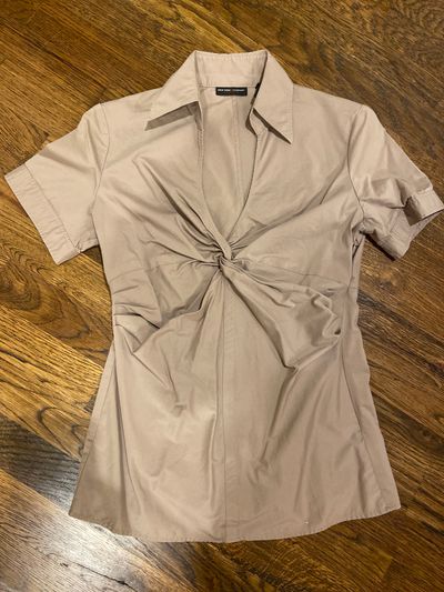 New York and Company Size 2 tan stretch shirt sleeve shirt Women's - XS