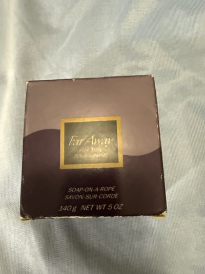 Avon mens 5 ounce far away soap on a rope