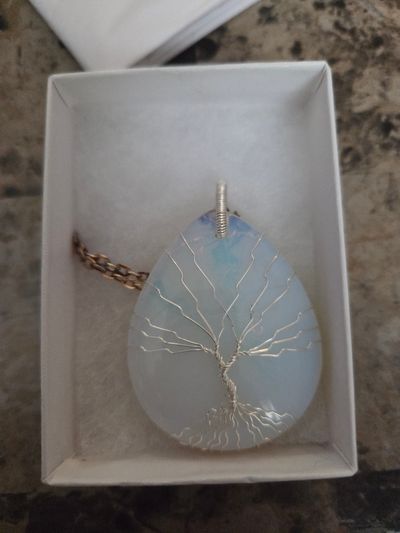 brand New tree of life stone pendant necklace