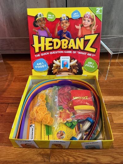Spin Master Games Headbanz game - ages 6+