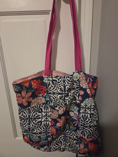 Soft tote bag