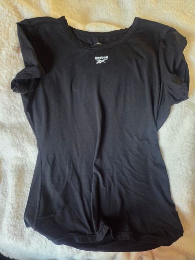 Reebox short sleeved shirt  Men's - M