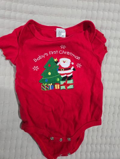 Baby Essentials Santa romper 12-16lbs 6 Months